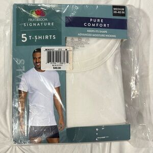 Fruit of the Loom Signature 5 Pack T-Shirts White Size M NWT